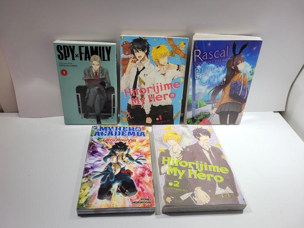 Lot Of (5) Manga Spy X Family Hitorijime My Hero Rascal Bunny Anime PB Books